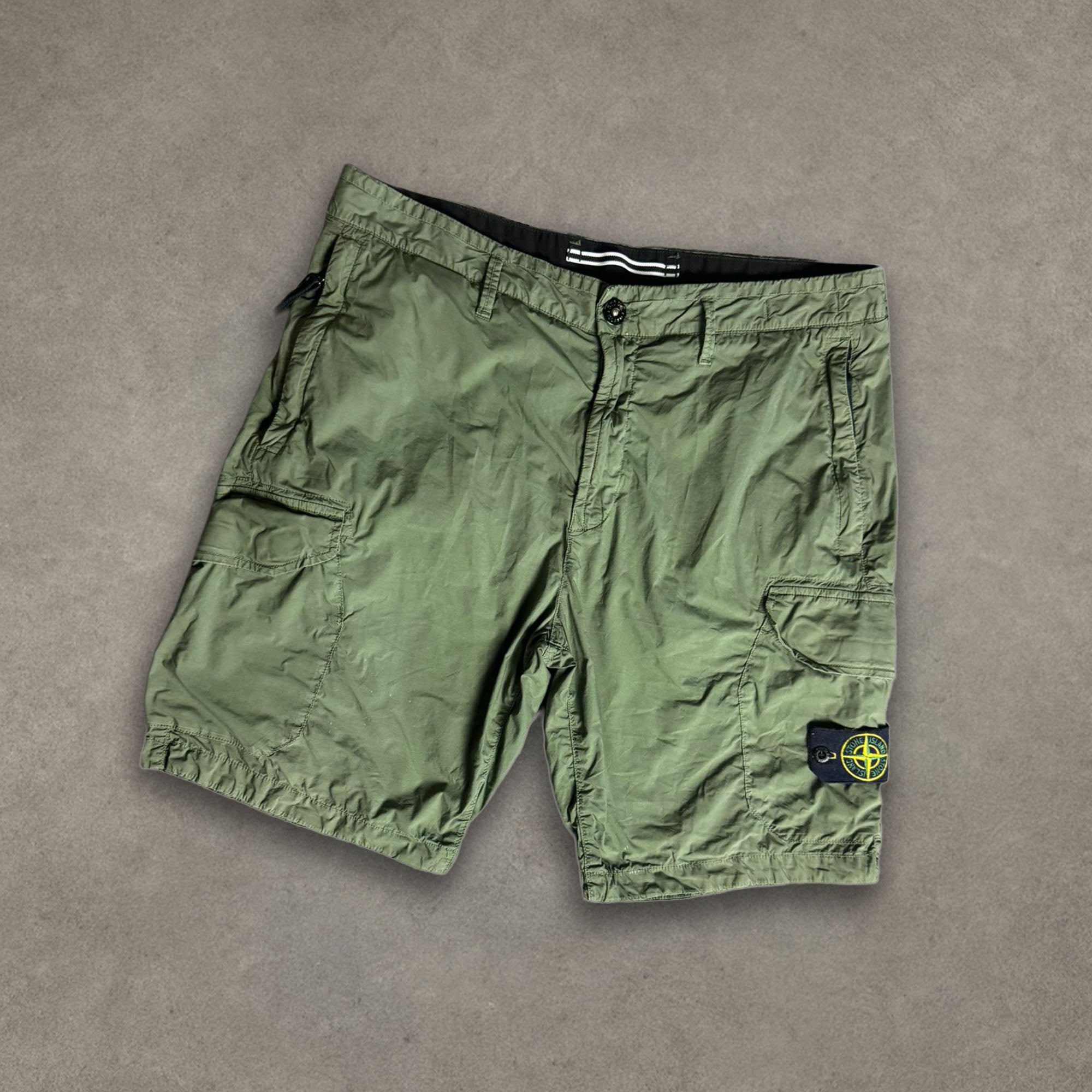 Stone Island Shorts (W34)